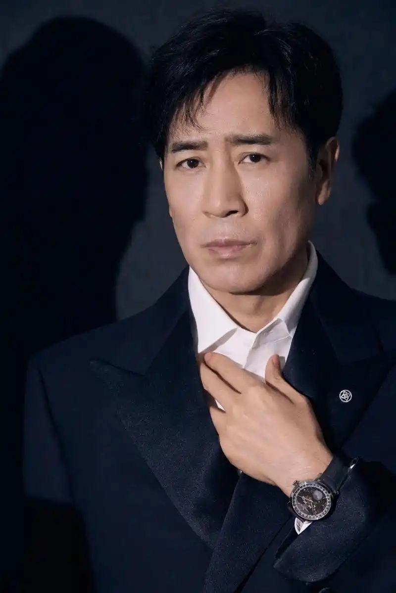 于和伟 演戏生涯 _娱乐圈演技现场_于和伟 早年经历
